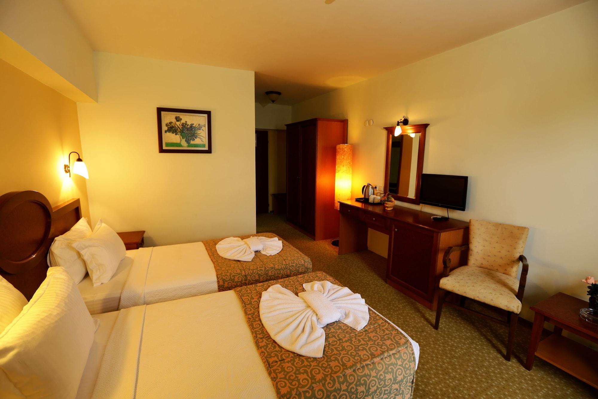 Kayhanbey Hotel Kusadası